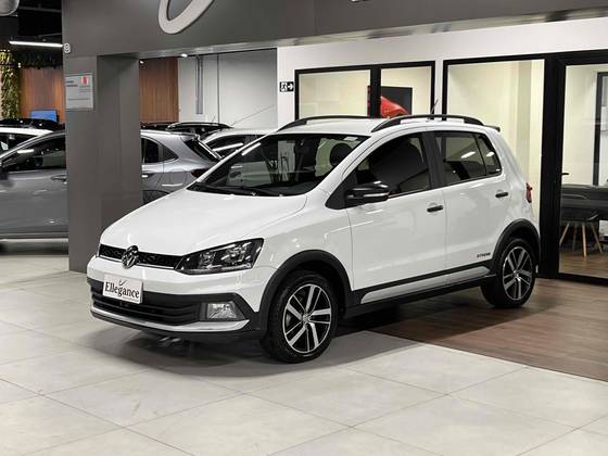 VOLKSWAGEN FOX 1.6 MSI TOTAL FLEX XTREME 4P MANUAL VOLKSWAGEN FOX 1.6 MSI TOTAL FLEX XTREME 4P MANUAL